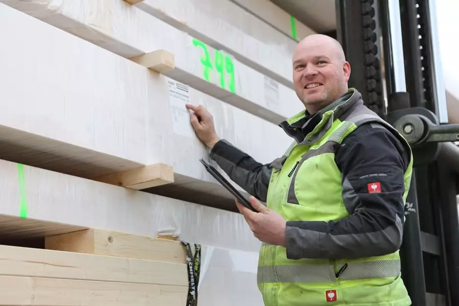 Entladung Holz